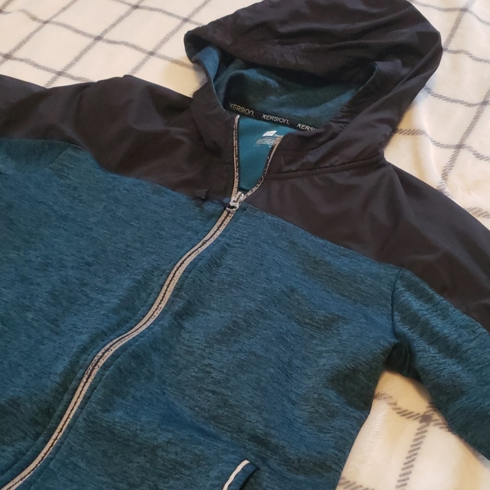 Xersion jacket - Picture 2 of 4